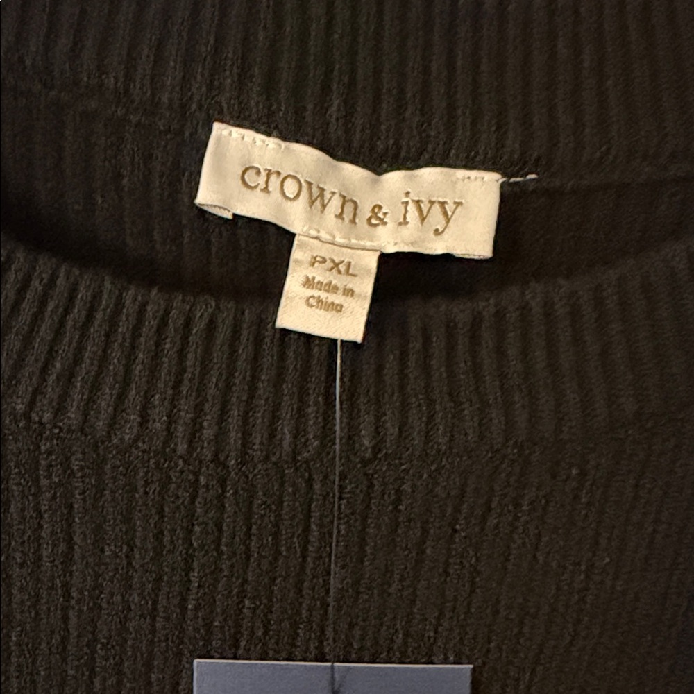 Crown & Ivy Ribbed Sweater - Picture 2 of 2